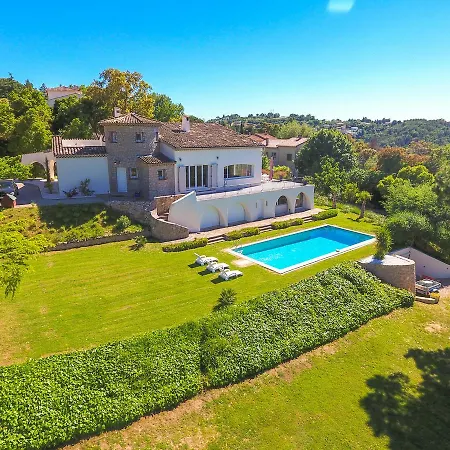 Ancienne Grange Avec Piscine Chauffee *
